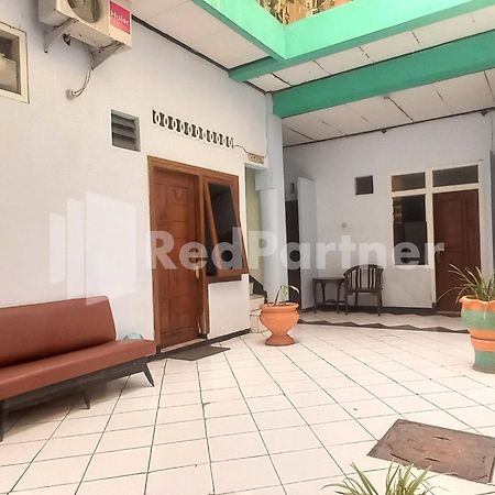 Hotel Palem 2 Syariah Malang Redpartner Exterior photo
