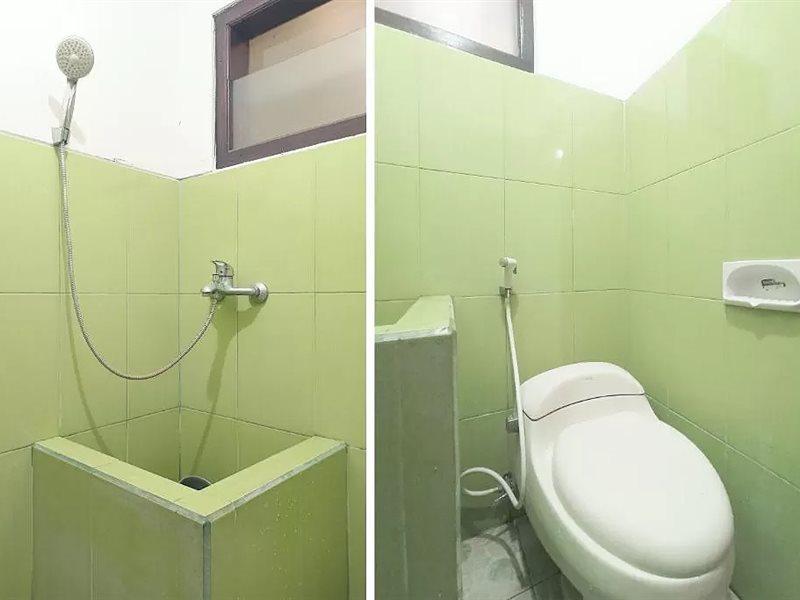 Hotel Palem 2 Syariah Malang Redpartner Exterior photo
