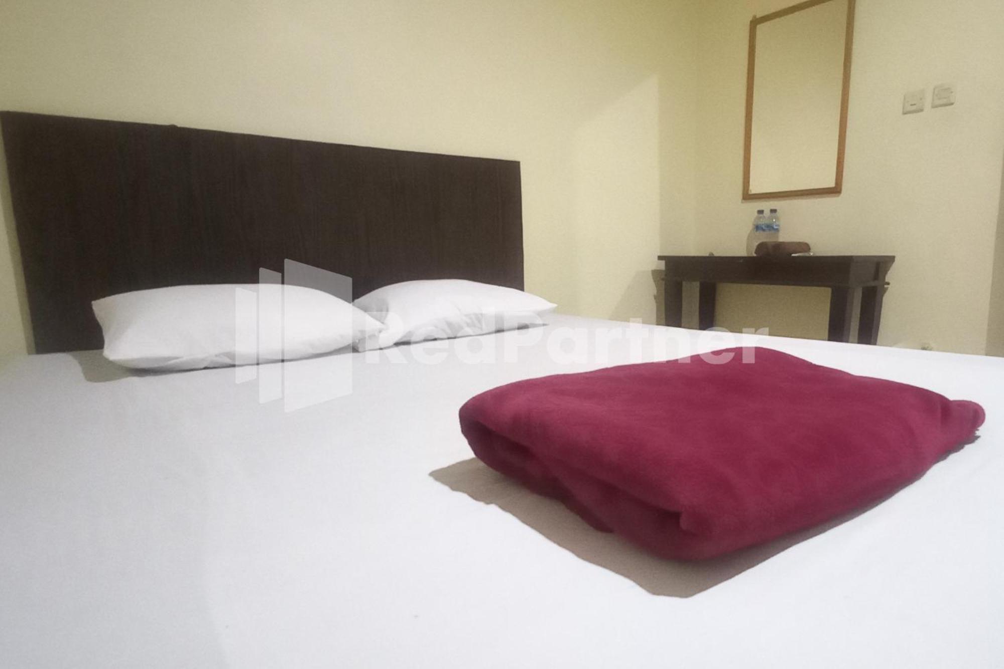 Hotel Palem 2 Syariah Malang Redpartner Exterior photo